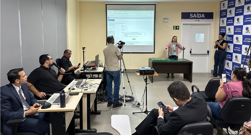Medida atendeu determinação do Tribunal Superior Eleitoral (TSE), em ação relatada pelo ministro...