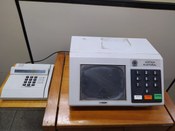 A Urna Eletrônica foi adotada pela Justiça Eleitoral a partir de 1996