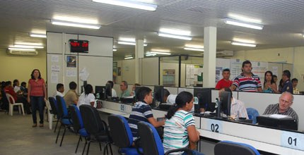 Expediente na Central de Atendimento ao Eleitor em Fortaleza-CE