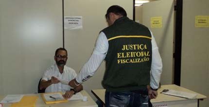 TRE-CE_Central_Propaganda Fortaleza já registra 406 processos de propaganda eleitoral irregular