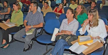 TRE-CE Convocação Partidos Prestação de Contas Representantes de partidos políticos reunidos no Fórum Eleitoral em Fortaleza