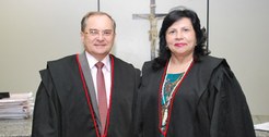 Presidente e vice-presidente do TRE em 2015