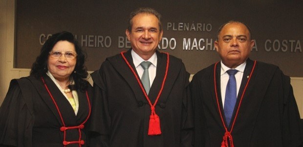 TRE-CE desa. Nailde vice-presidente TJ TRE-CE desa. Nailde vice-presidente TJ