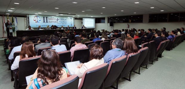 Programa de Educação Continuada em Direito e Processo Eleitoral — Tribunal  Regional Eleitoral do Ceará