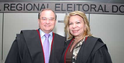 TRE-CE - Eleição na Corte Desembargadores Iracema do Vale e Abelardo Benevides, eleitos pela Corte do TRE-CE, presidente e...