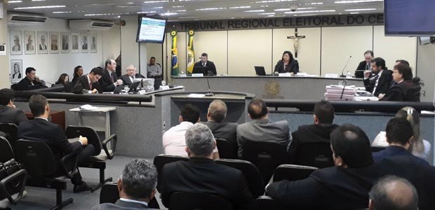 TRE-CE julgamento corte 28/5