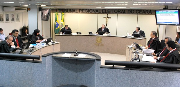 TRE-CE pleno-homologa Pleno do TRE-CE