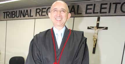 TRE-CE - Posse do Juiz Luís Praxedes Posse do juiz federal, Luís Praxedes, como membro efetivo da Corte do TRE-CE