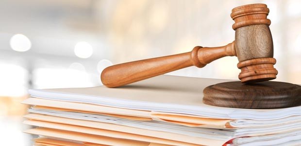 TRE-CE Processos e martelo 620 x 300 Processos e martelo