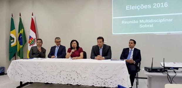 Primeira reunião multidisciplinar realizada pelo TRE-CE para as Eleições 2016