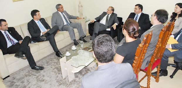 TRE-CE Reunião OAB e TRE 620 x 300 Reunião OAB e TRE