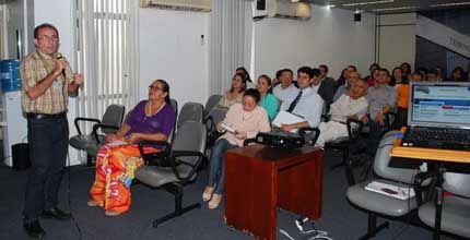 TRE-CE Reunião sobre Prestação de Contas TRE-CE convoca partidos para esclarecimentos sobre a prestação de contas nas Eleições 2014