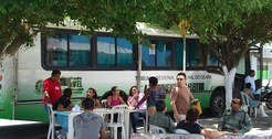 Atendimento da unidade m´´ovel do TRE-CE no bairro Demócrito Rocha, em Fortaleza