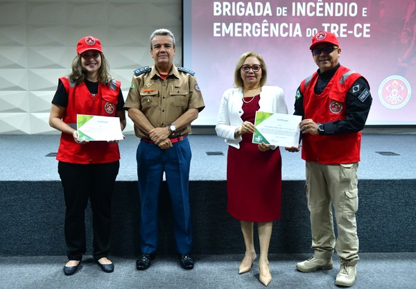123 servidores(as) e colaboradores(as) do TRE-CE concluem formação da Brigada de Incêndio e Emergência