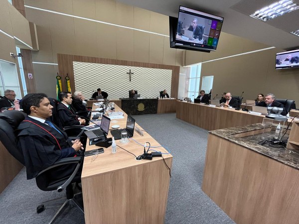Desembargador eleitoral Wilker Macedo Lima despede-se do TRE-CE