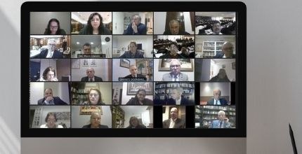 Pleno do TJCE elege juiz para membro efetivo do TRE e escolhe lista tríplice de suplente da classe jurista Imagem Ascom TRE-CE. Descrição no texto.