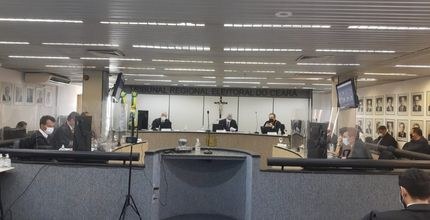 Pleno TRE-CE Imagem Pleno TRE-CE. Descrição ao final da noticia