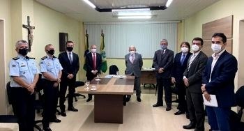 Presidente do TRE reúne-se com secretário de Segurança Pública