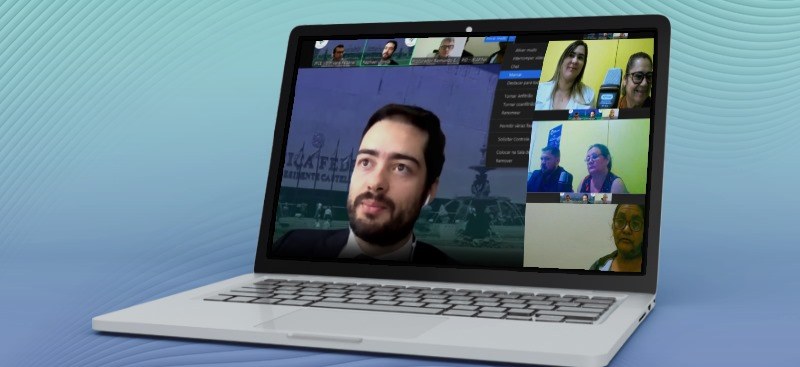 Resultado da parceria entre TRE-CE e TRF5, PIDs de Ibiapina e Graça recebem primeiras audiências Print de tela retangular, inserido em uma ilustração de notebook. Nele, há imagens de participan...