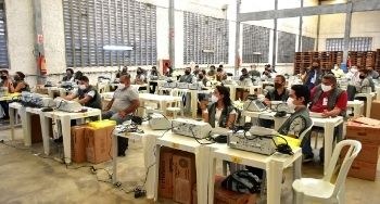 A capacitação ocorreu nessa segunda (19) e terça-feira, 20/10, no Centro de Armazenamento de Urn...