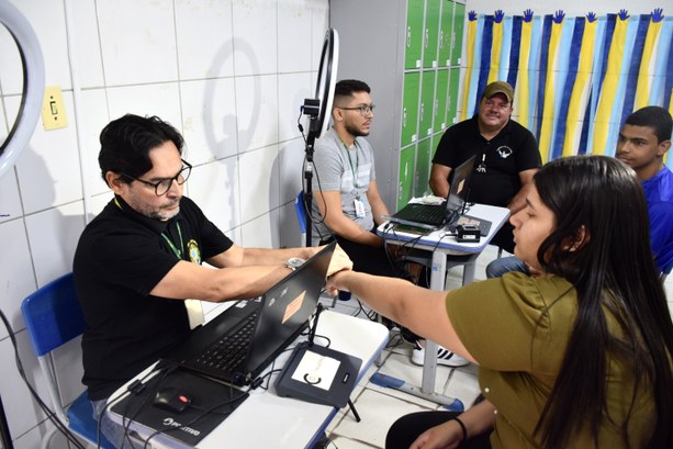 TRE-CE dá início ao projeto “Todo Voto Importa” na Semana da Inclusão e Acessibilidade Registro fotográfico feito durante a abertura das programações do "Todo Voto Importa", em Fortal...