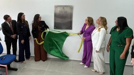 Na foto, a presidente do TRE-CE, desembargadora Maria Iraneide Moura Silva, ao lado de outras ci...