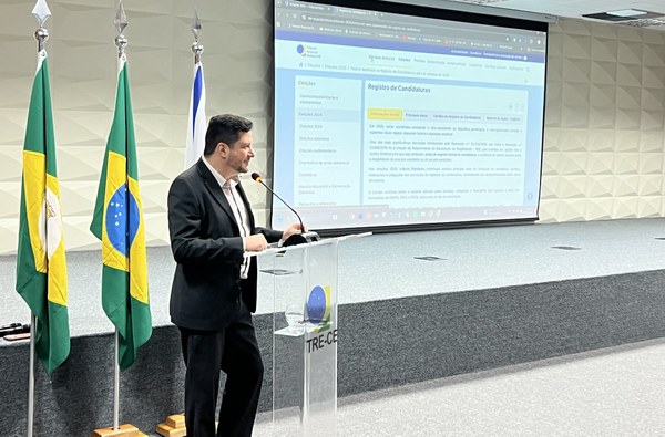 TRE-CE orienta partidos políticos sobre o processo de Registro de Candidaturas