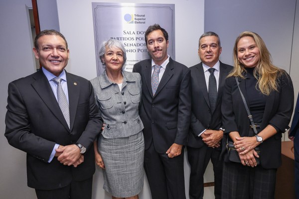 TSE firma com agremiações partidárias acordo pela integridade das Eleições 2026